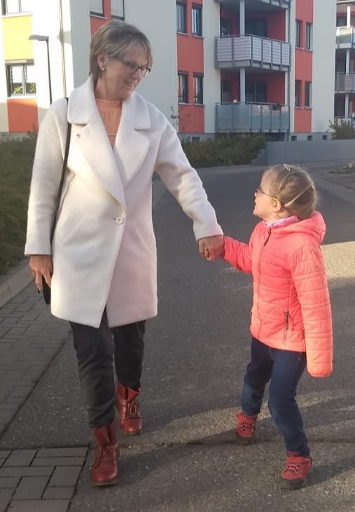 Oma und Emina